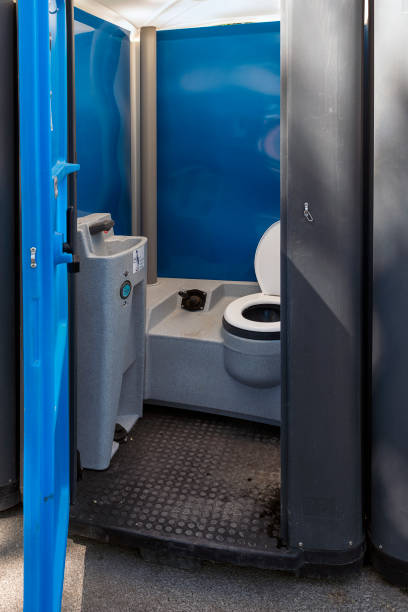 Best Porta potty rental near me  in Coffeyville, KS