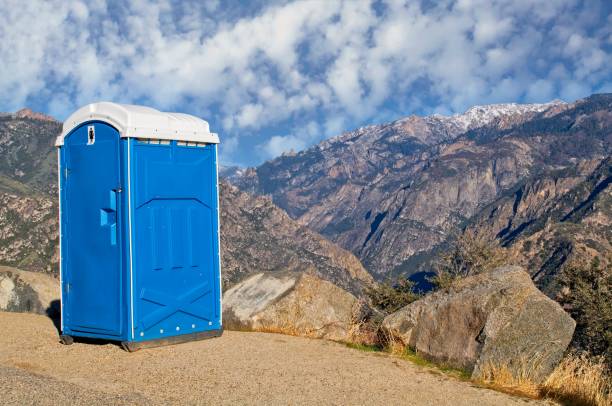 Best Portable restroom trailer rental  in Coffeyville, KS