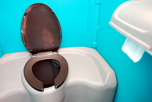 Best Affordable porta potty rental  in Coffeyville, KS