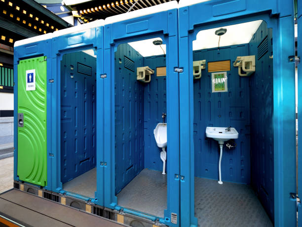 Best Wedding porta potty rental  in Coffeyville, KS
